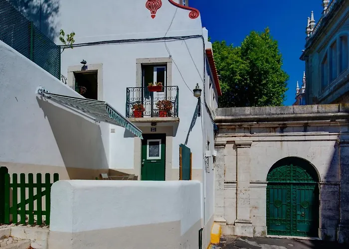 Cosy By The Flea Market And Tram 28 شقة