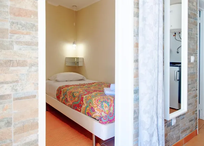 Cosy By The Flea Market And Tram 28 شقة Lisboa